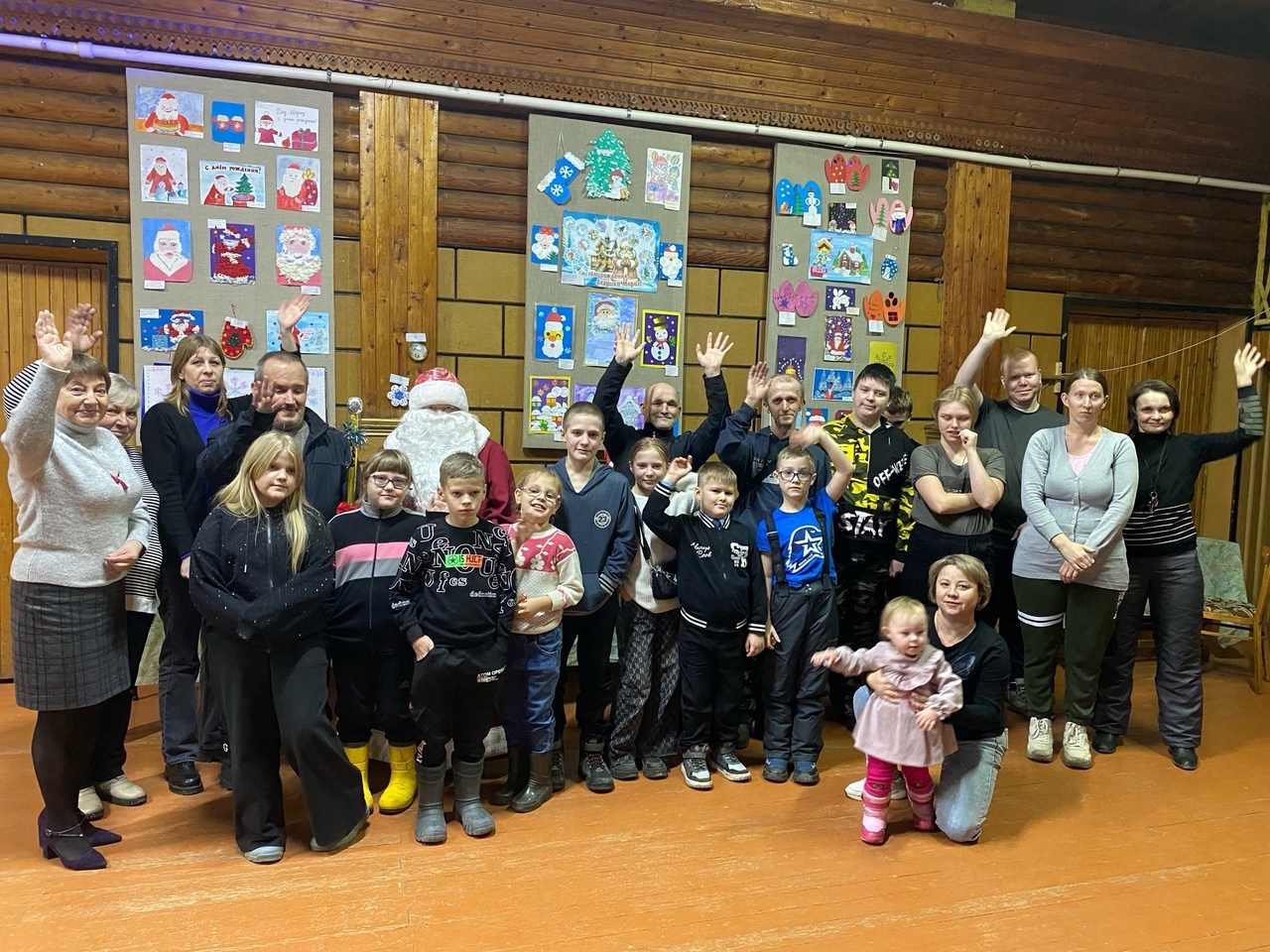 18 ноября в России отмечается день рождения Деда Мороза