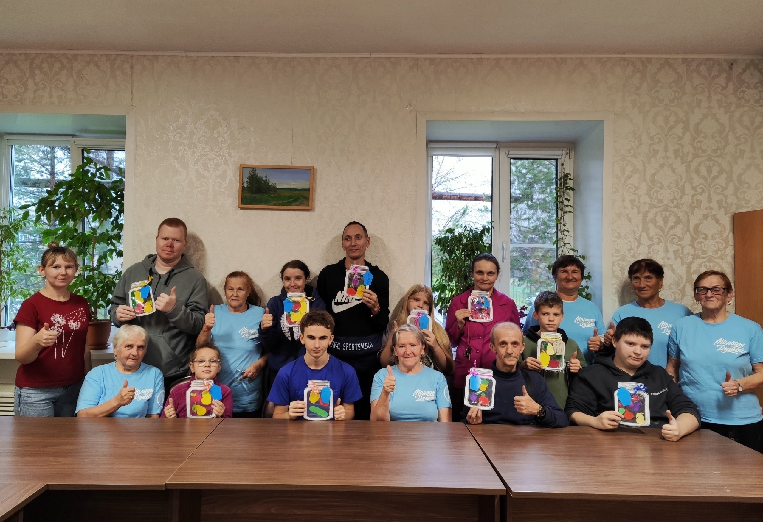 "Серебряные" волонтёры провели мастер-класс для получателей социальных услуг социально-реабилитационной службы